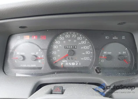 2003 Mercury Grand Marquis Ls from USA, damaged, VIN 2MEFM75W33X642009